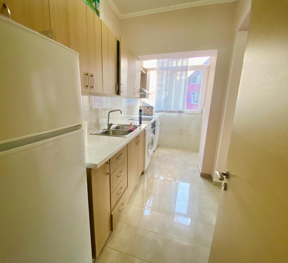Ultra Apartments 'New Baazar 2' Tirana Zewnętrze zdjęcie