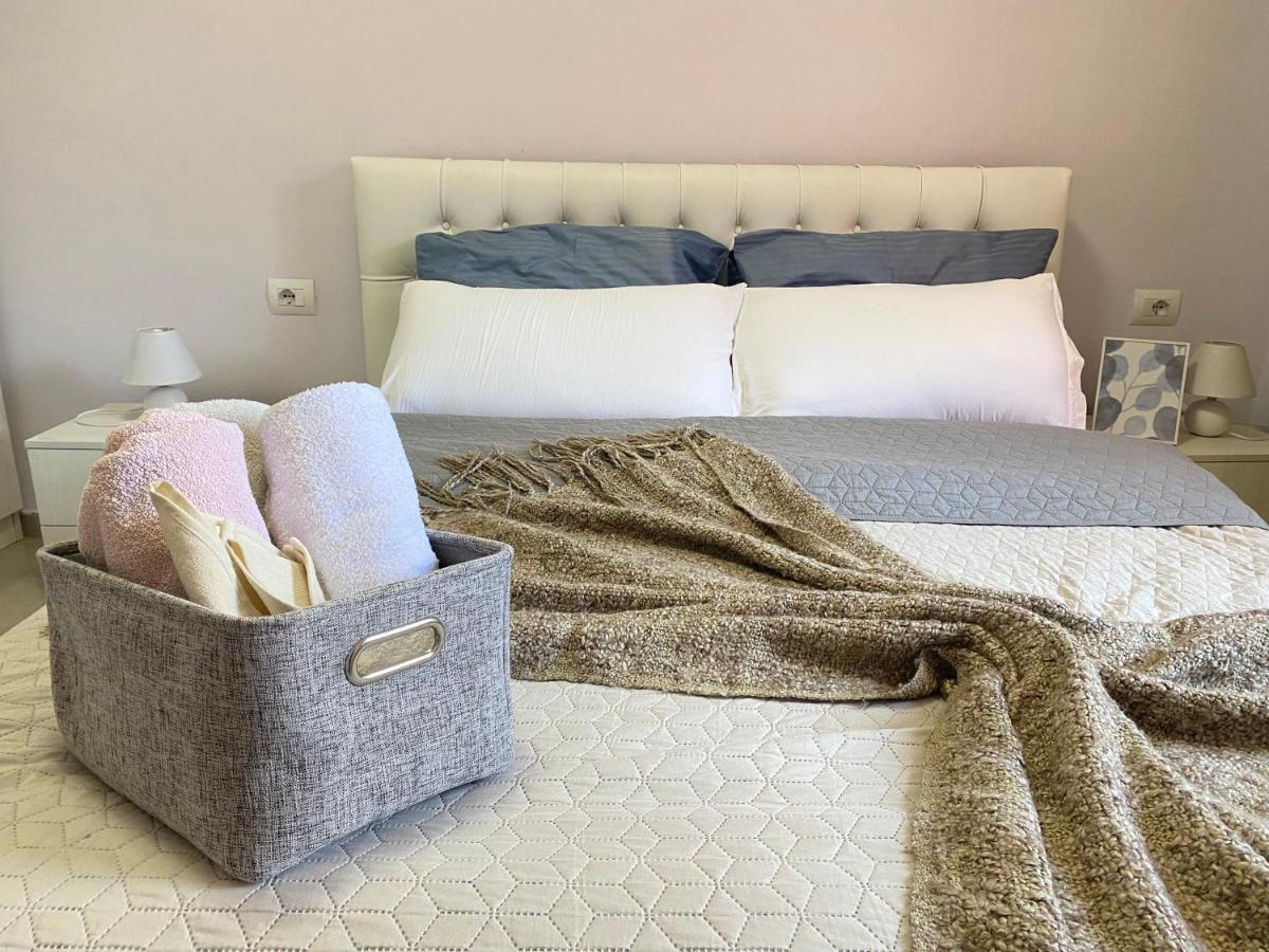 Ultra Apartments 'New Baazar 2' Tirana Zewnętrze zdjęcie