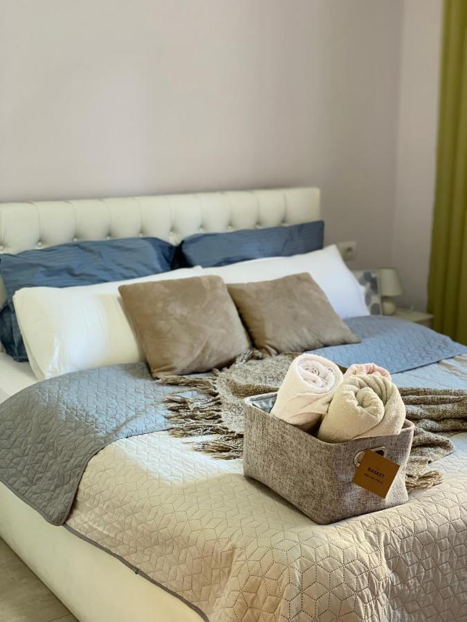 Ultra Apartments 'New Baazar 2' Tirana Zewnętrze zdjęcie